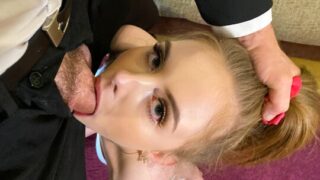 Худая проститутка попала на жесткий секс с мужиками