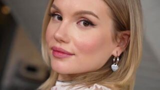 Русская худая девушка решилась попробовать крутой анал